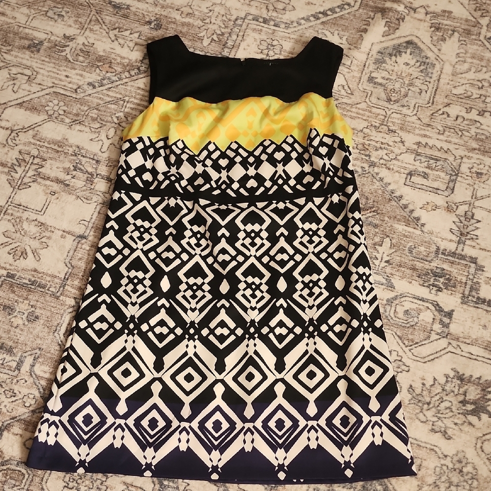 Lux II Womens Size 16W Sleeveless Black and Yellow Patterned Shift Dress